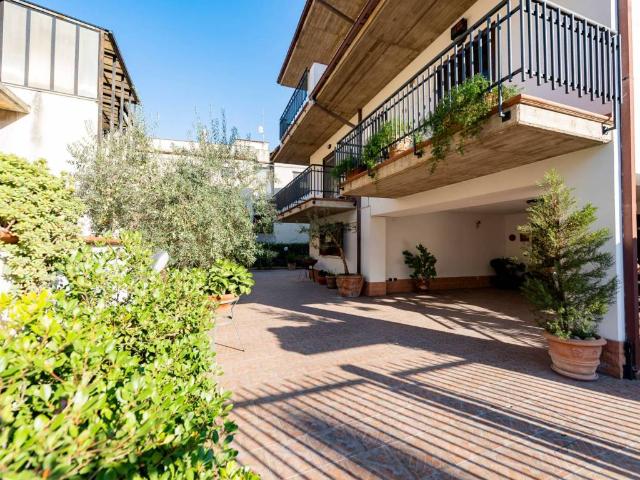 Villa Indipendente in vendita a Ciafalone, Scafa