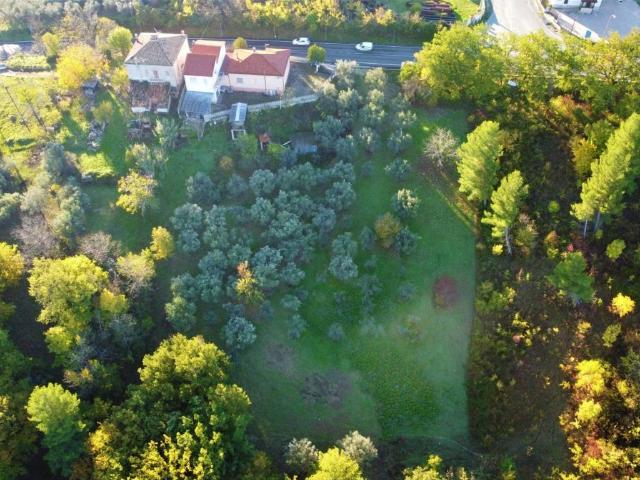 Villa Indipendente in vendita a Scafa, Abruzzo