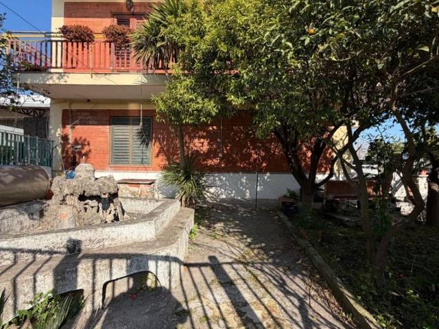Villa Indipendente in vendita a Scafati, Campania