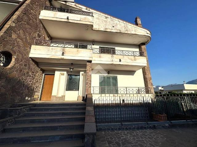 Villa Indipendente in vendita a San Pietro, Scafati