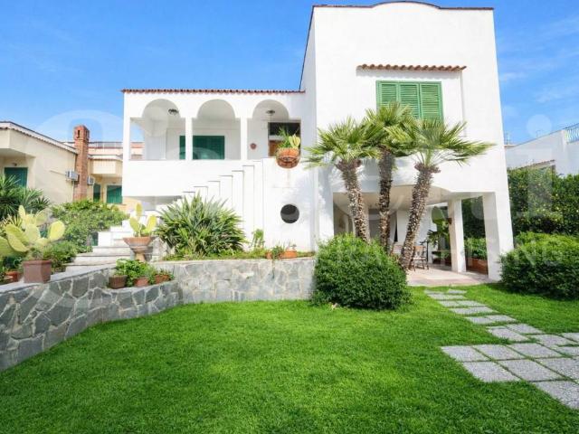Villa Indipendente in vendita a Scafati, Campania
