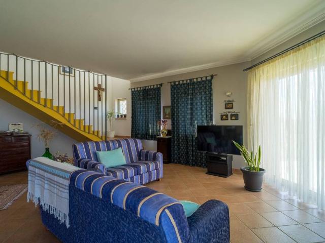 Villa Indipendente in vendita a Piano Lettieri, Calabria