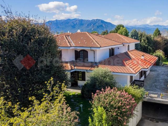 Villa Indipendente in vendita a Scalenghe, Torino