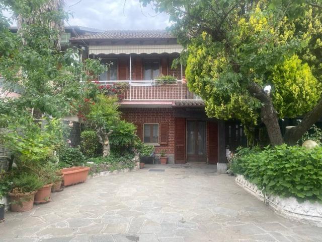 Villa Indipendente in vendita a Piemonte, Torino