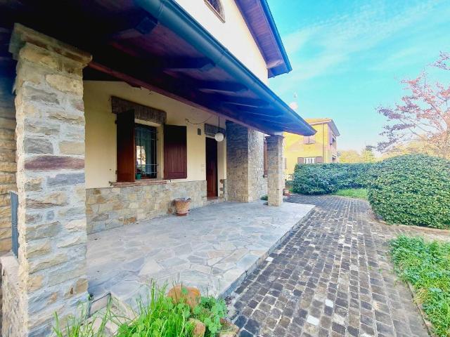 Villa Indipendente in vendita a Tresinaro - Secchia, Re