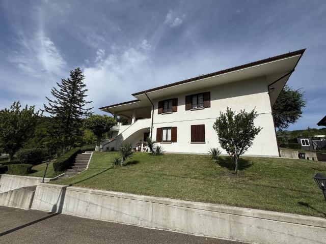 Villa Indipendente in vendita a Tresinaro - Secchia, Re