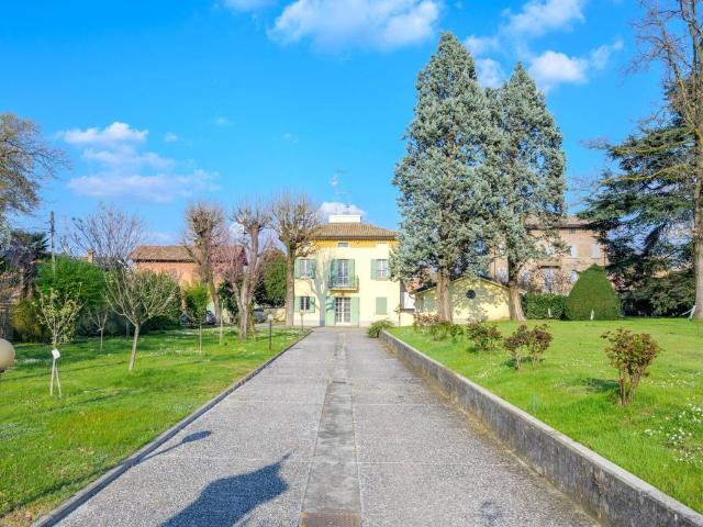 Villa Indipendente in vendita a Tresinaro - Secchia, Re
