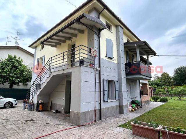 Villa Indipendente in vendita a Tresinaro - Secchia, Re