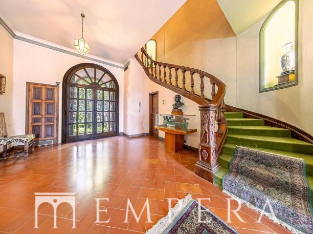 Villa Indipendente in vendita a Scandicci, Toscana