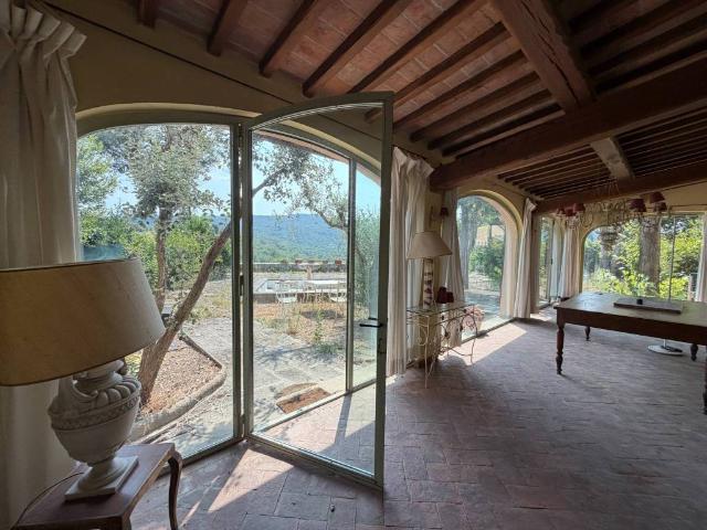 Villa Indipendente in vendita a Giogoli, Scandicci