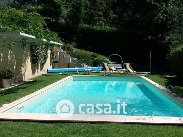 Villa Indipendente in vendita a Scandriglia, Lazio