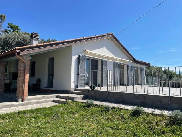 Villa Indipendente in vendita a Scansano, Toscana