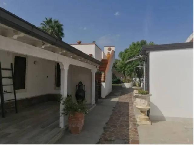 Villa Indipendente in vendita a Scanzano Jonico, Basilicata