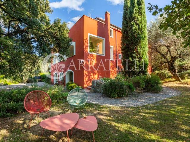 Villa Indipendente in vendita a Scarlino, Toscana