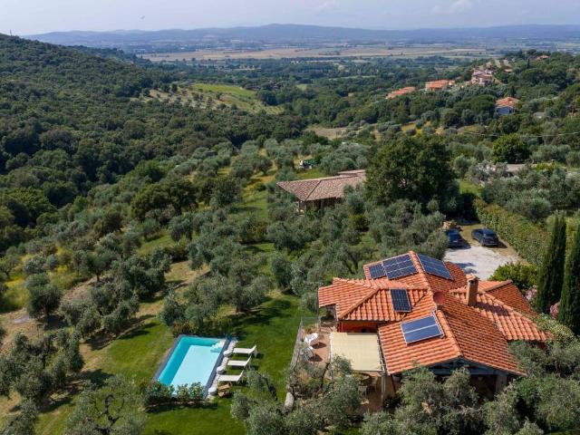 Villa Indipendente in vendita a Zona 167 Scarlino, Scarlino