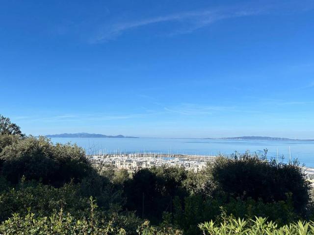 Villa Indipendente in vendita a Puntone di Scarlino, Scarlino