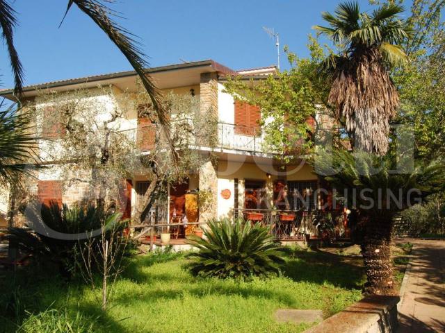 Villa Indipendente in vendita a Puntone di Scarlino, Scarlino