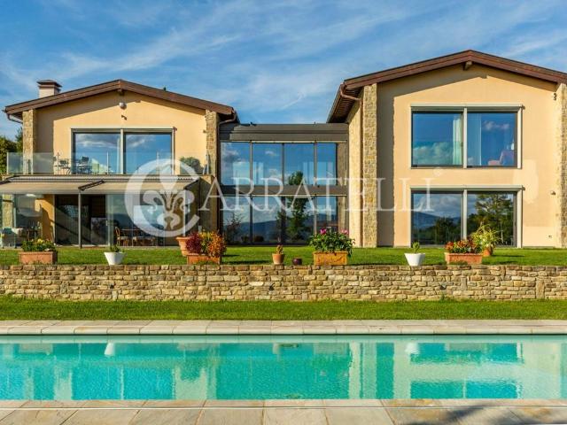 Villa Indipendente in vendita a Scarperia e San Piero, Scarperia