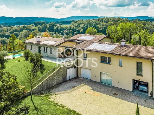 Villa Indipendente in vendita a Scarperia e San Piero, Sant'agata Mugello