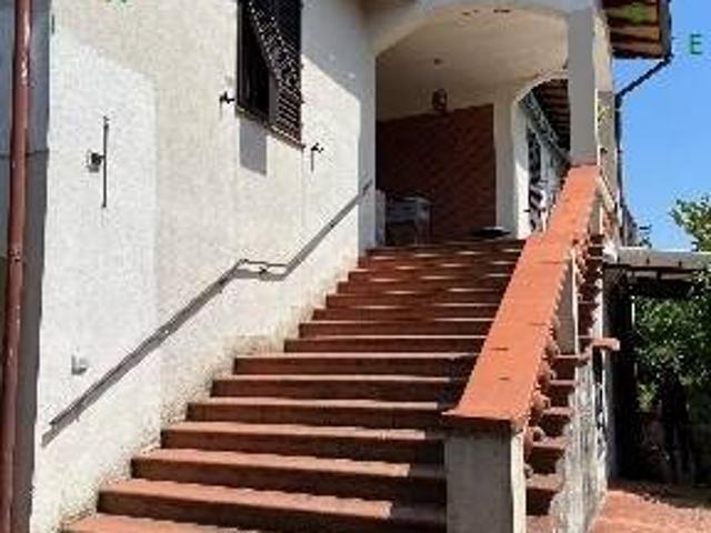 Villa Indipendente in vendita a Scarperia e San Piero, Scarperia