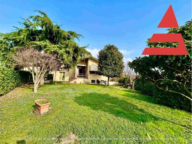 Villa Indipendente in vendita a Schiavon, Veneto