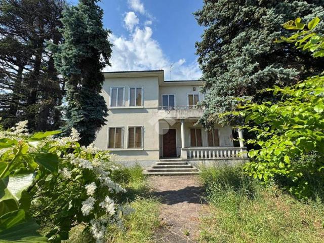 Villa Indipendente in vendita a Schio, Veneto