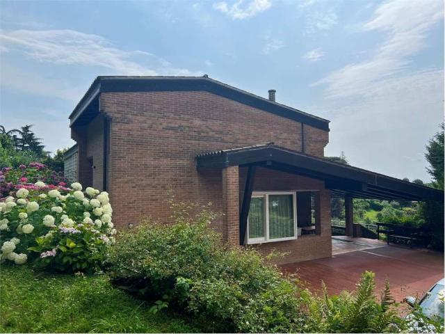 Villa Indipendente in vendita a Contrada Castellaro, Schio