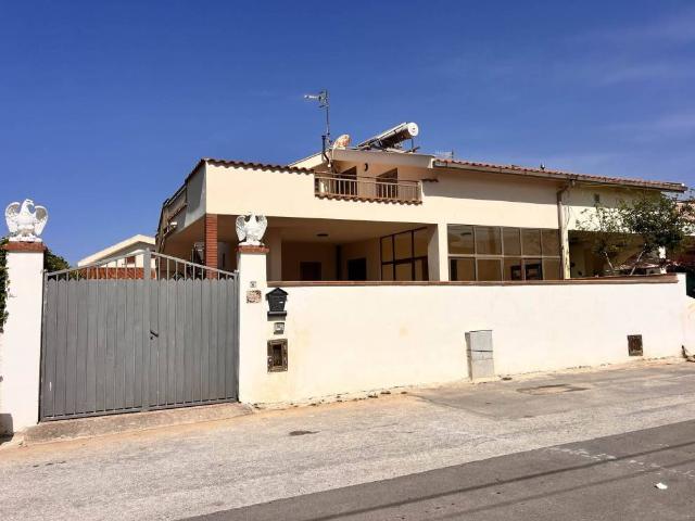 Villa Indipendente in vendita a Sciacca, Sicilia