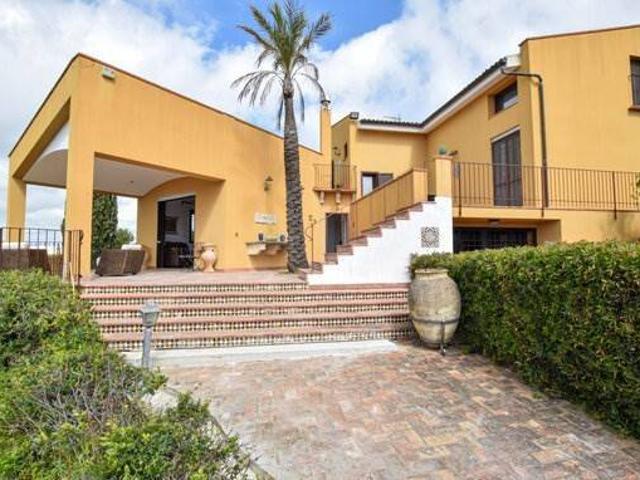 Villa Indipendente in vendita a Sciacca, Sicilia