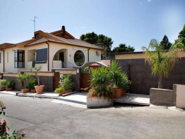 Villa Indipendente in vendita a Sciacca, Sicilia