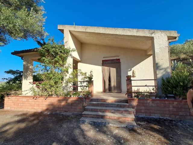 Villa Indipendente in vendita a Sciacca, Sicilia