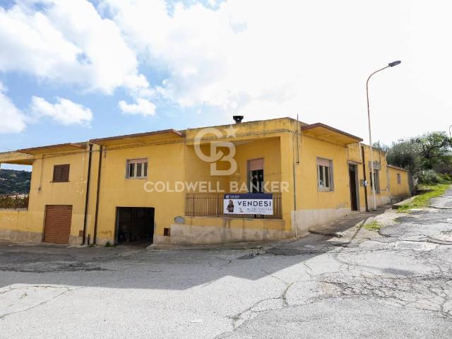 Villa Indipendente in vendita a Cava D'aliga, Sicilia