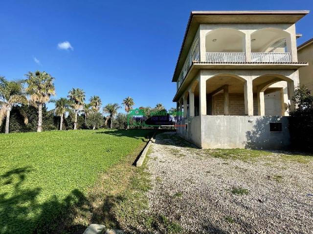 Villa Indipendente in vendita a Arizza, Cava D'aliga