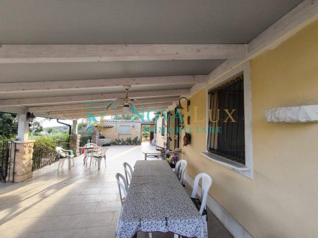 Villa Indipendente in vendita a Cava D'aliga, Sicilia