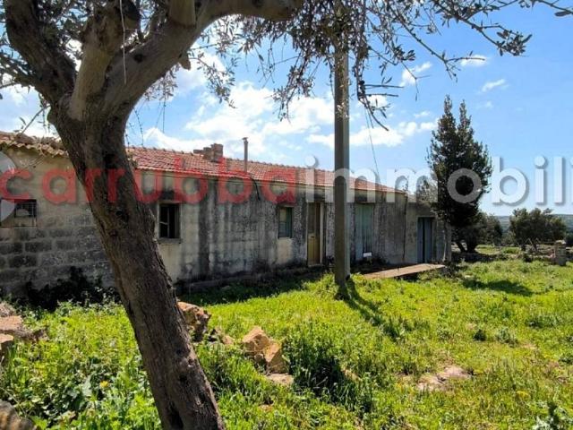Villa Indipendente in vendita a Cava D'aliga, Sicilia