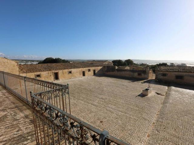 Villa Indipendente in vendita a Spinello, Cava D'aliga