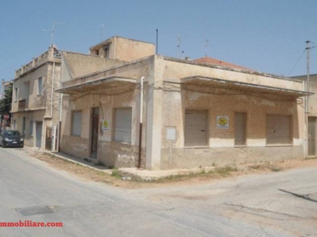 Villa Indipendente in vendita a Cava d'Aliga, Cava D'aliga
