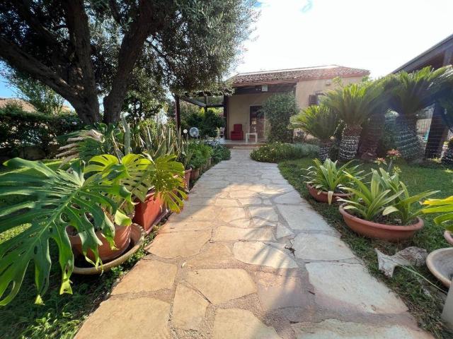 Villa Indipendente in vendita a Playa Grande, Cava D'aliga