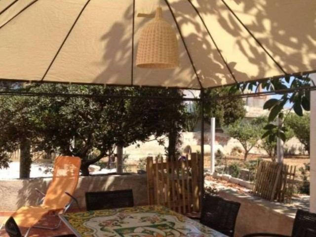 Villa Indipendente in vendita a Cava d'Aliga, Cava D'aliga