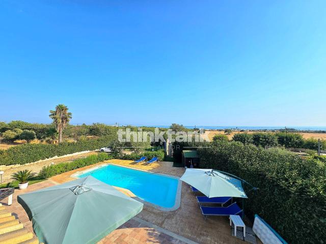 Villa Indipendente in vendita a Cava D'aliga, Sicilia