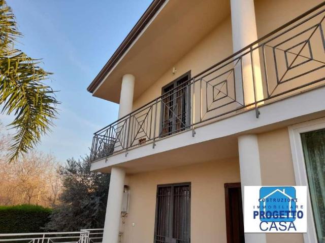 Villa Indipendente in vendita a Scisciano, Campania