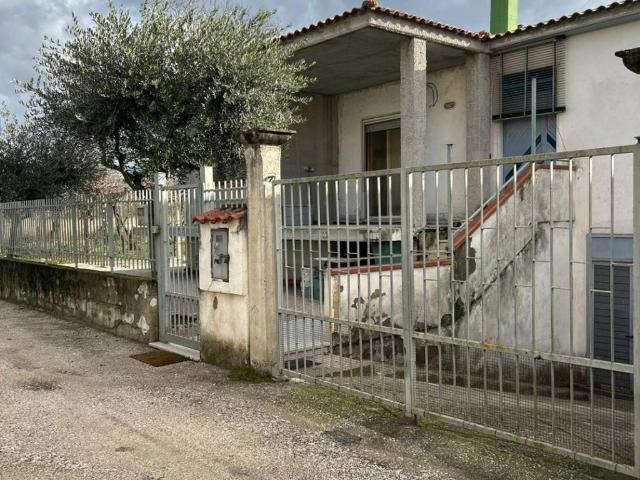 Villa Indipendente in vendita a Scisciano, Campania