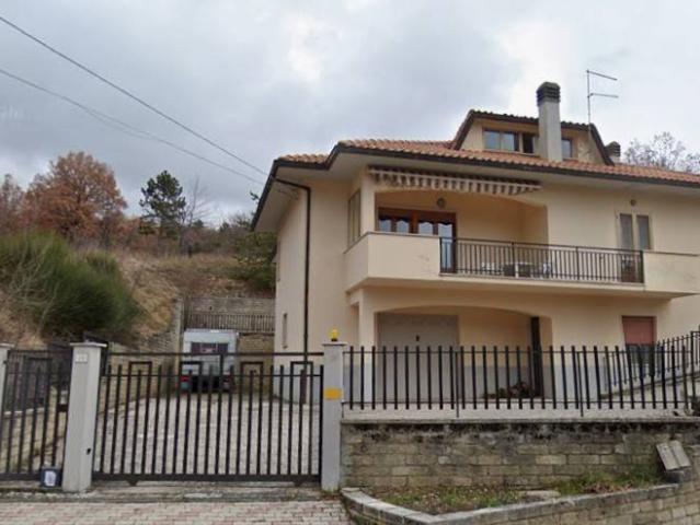 Villa Indipendente in vendita a Collettara, Scoppito
