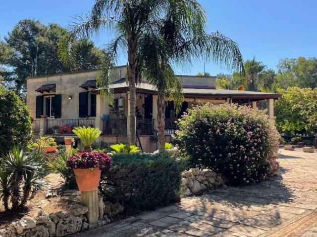 Villa Indipendente in vendita a Puglia, Lecce