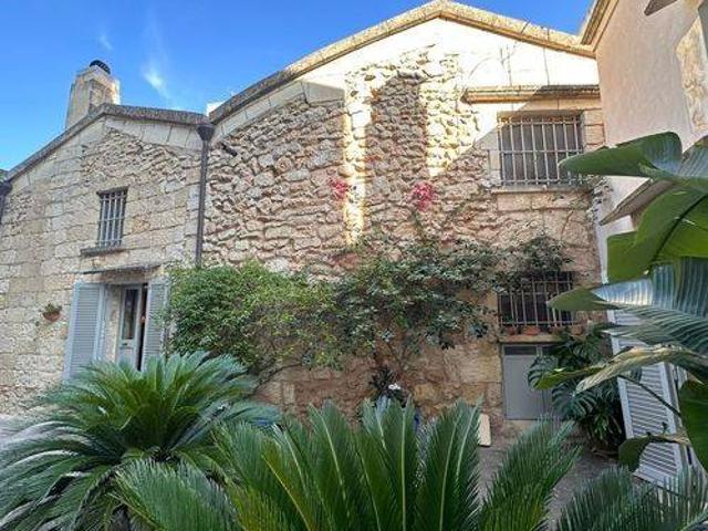 Villa Indipendente in vendita a Puglia, Lecce
