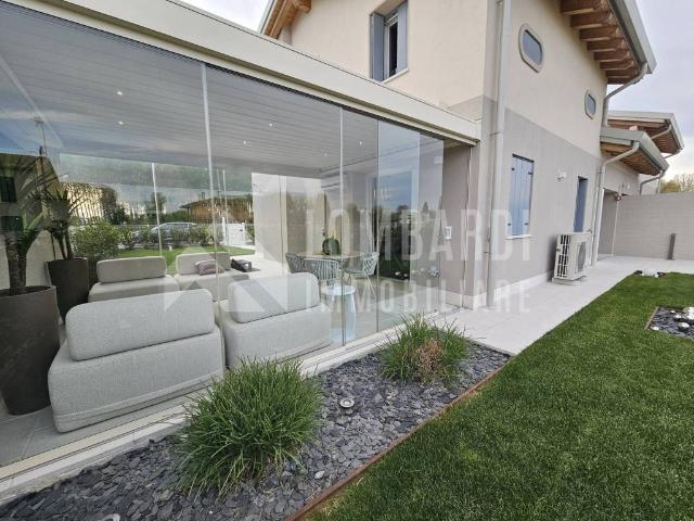 Villa Indipendente in vendita a Scorzè, Veneto