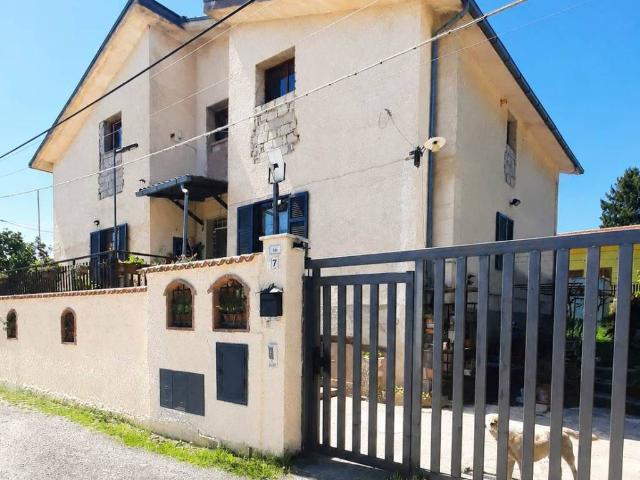 Villa Indipendente in vendita a Scurcola Marsicana, Abruzzo
