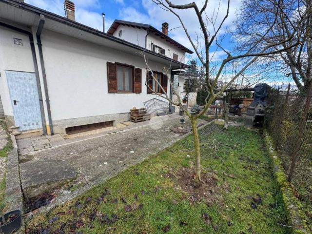 Villa Indipendente in vendita a Scurcola Marsicana, Abruzzo