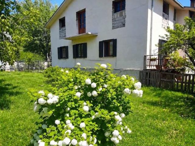 Villa Indipendente in vendita a Scurcola Marsicana, Abruzzo