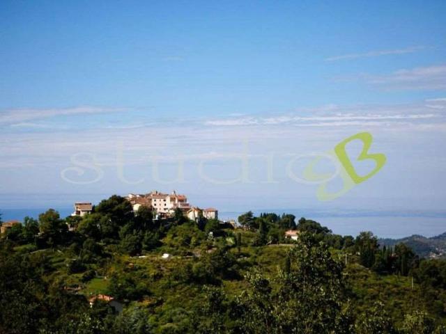 Villa Indipendente in vendita a Seborga, Liguria